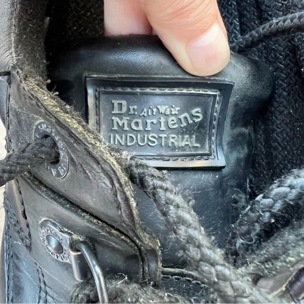 Vintage Dr. Martens Industrial Work Shoes Black Leather Low Top 2008 Size 11